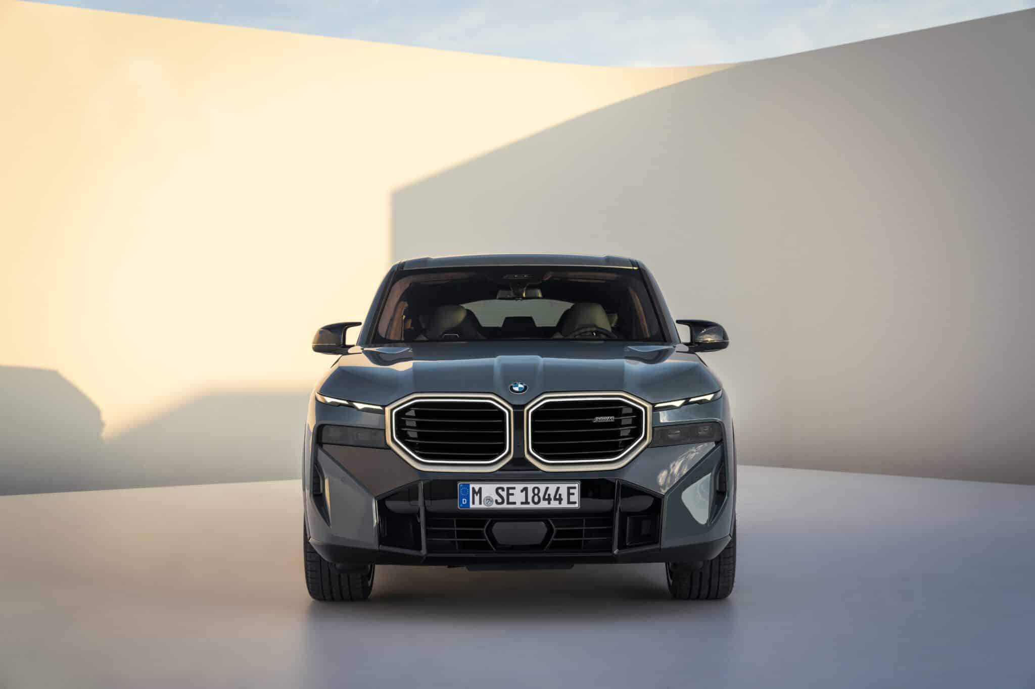 Nuova BMW XM 2023