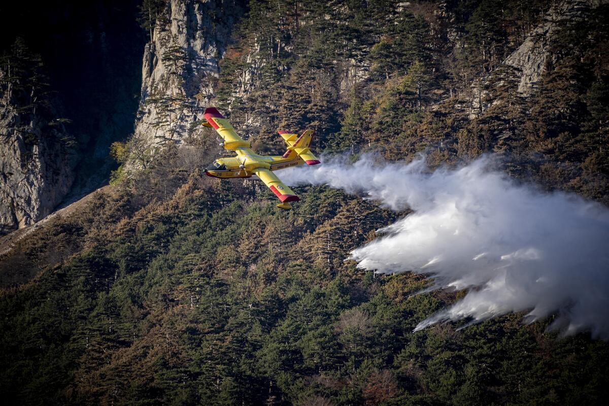 Canadair: quando sono nati e come funzionano - 