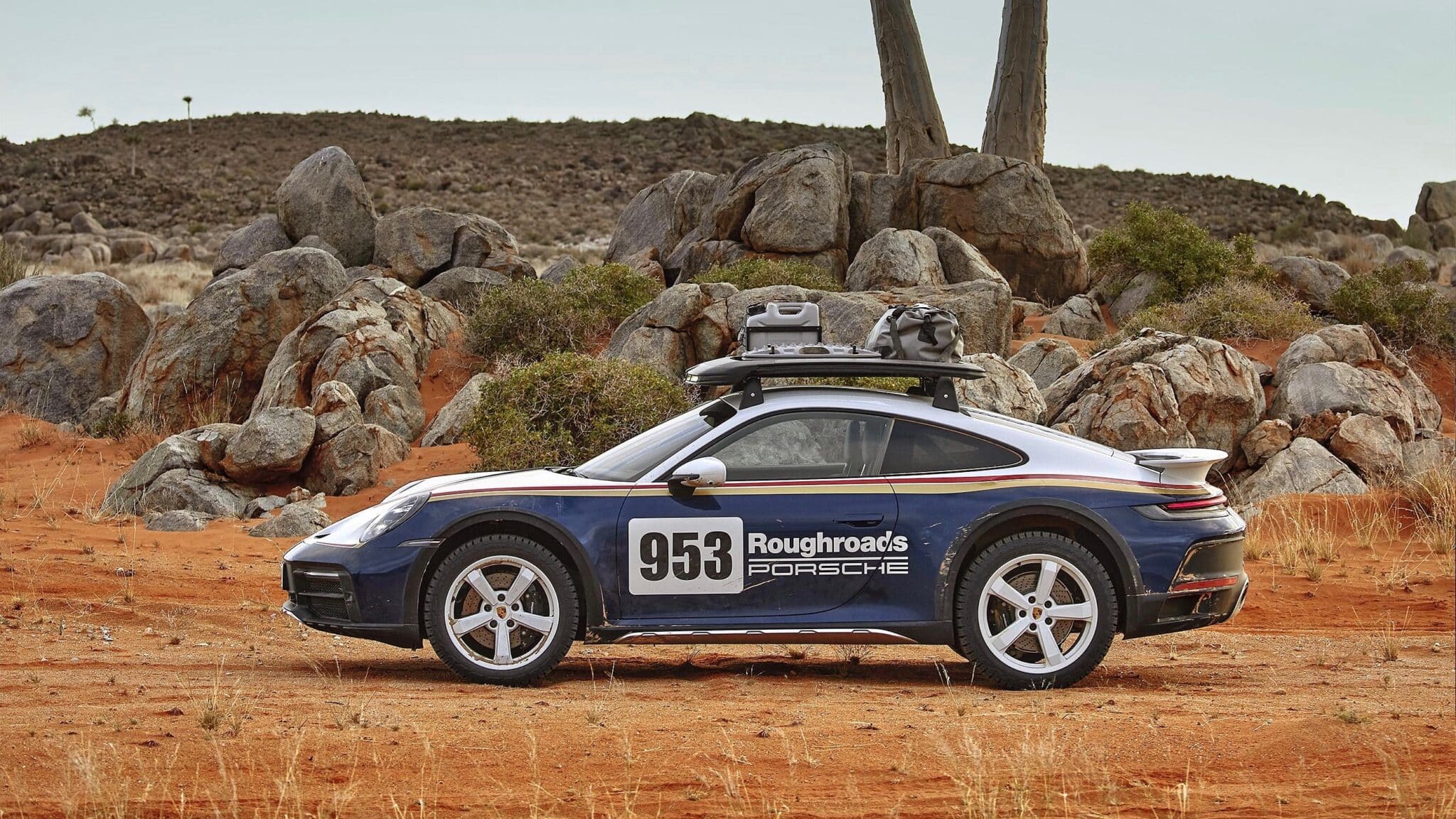 Svelata la Porsche 911 Dakar: scheda tecnica, prezzo, motore