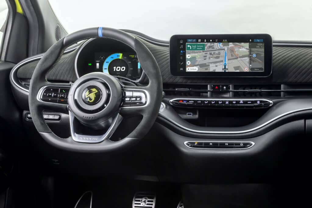 Nuova Abarth 500e: inizia la nuova era dello Scorpione