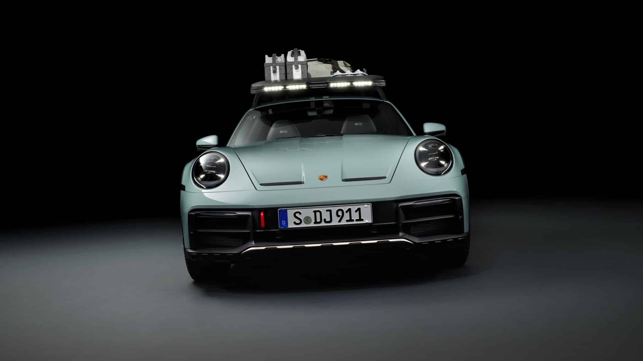 Svelata la Porsche 911 Dakar: scheda tecnica, prezzo, motore