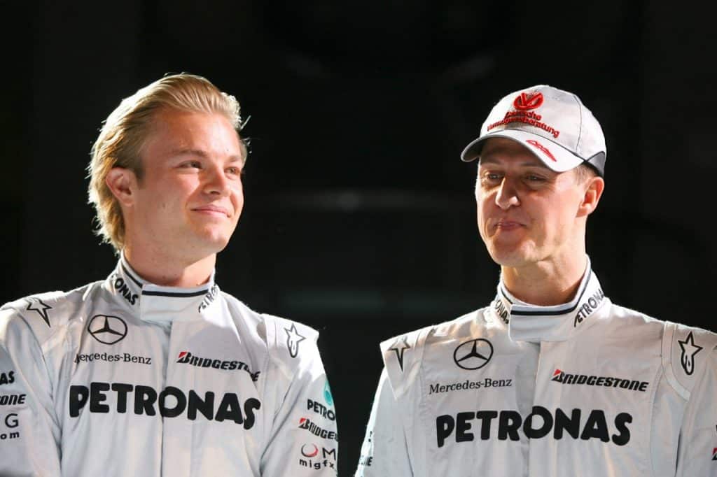 Nico Rosberg insieme a Michael Schumacher. Credit: f1.com