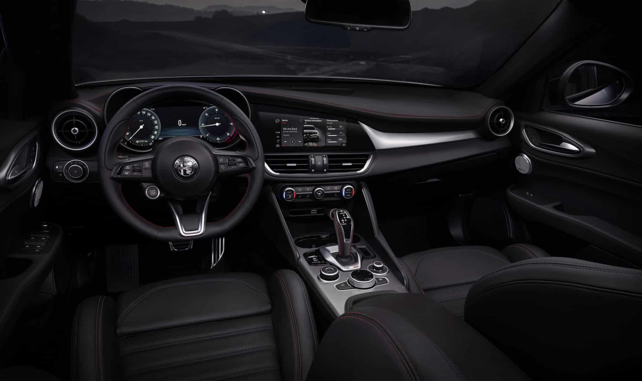 Alfa Romeo Giulia e Stelvio: arriva il restyling 2023 con fari a LED e più tecnologia