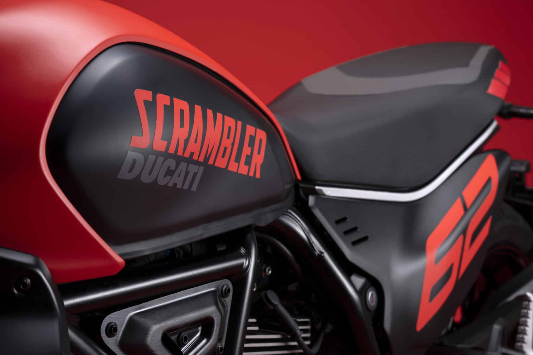 Ducati Scrambler 2023 all'EICMA 2022: 3 versioni, Full Throttle, Icon e Nightshift