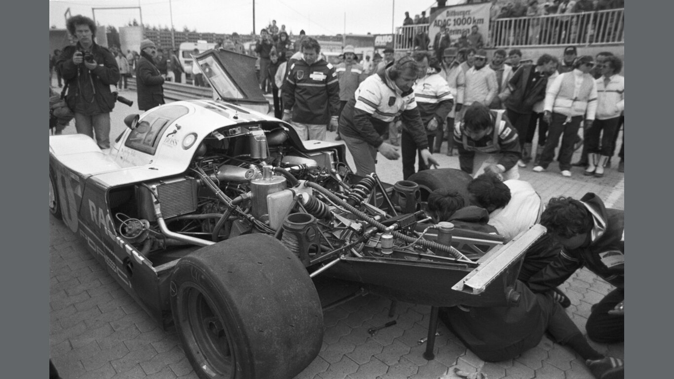 La Porsche 956 al Nurburgring, 1983. Credit: media.porsche.com