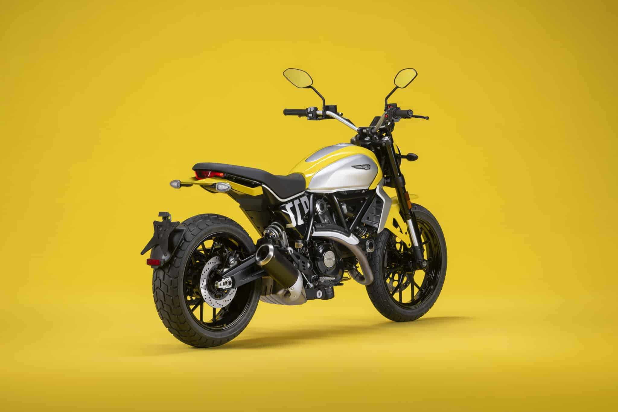 Ducati Scrambler 2023 all'EICMA 2022: 3 versioni, Full Throttle, Icon e Nightshift