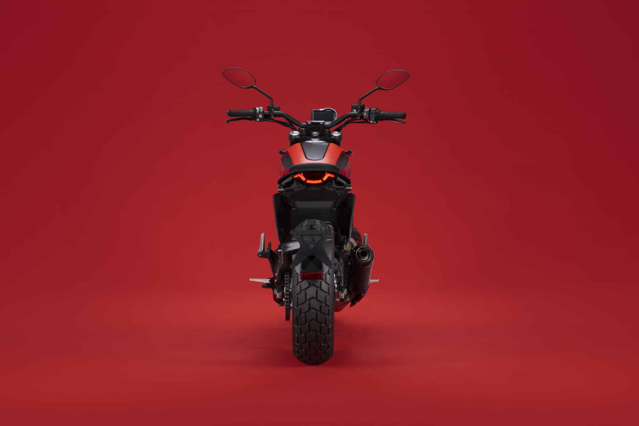 Ducati Scrambler 2023 all'EICMA 2022: 3 versioni, Full Throttle, Icon e Nightshift