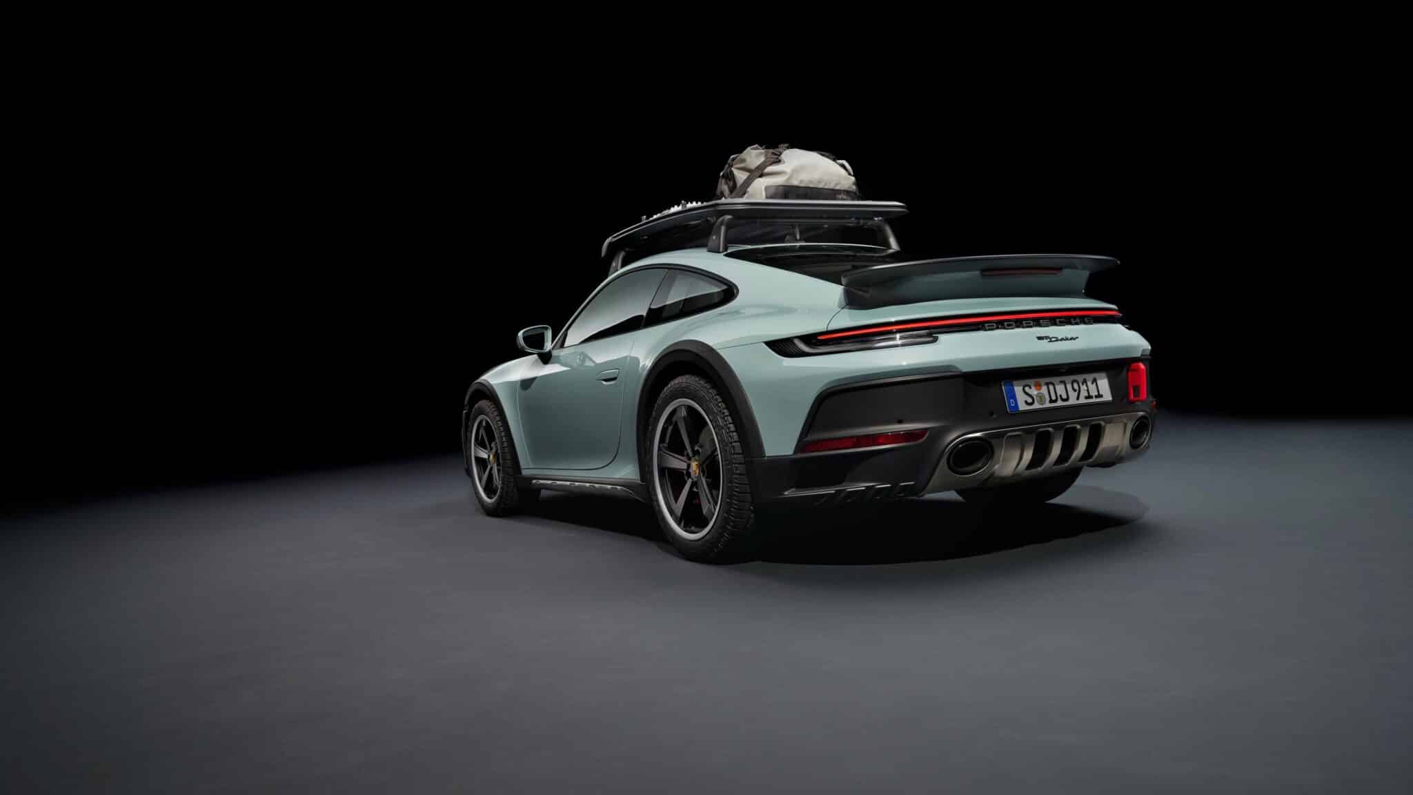 Svelata la Porsche 911 Dakar: scheda tecnica, prezzo, motore
