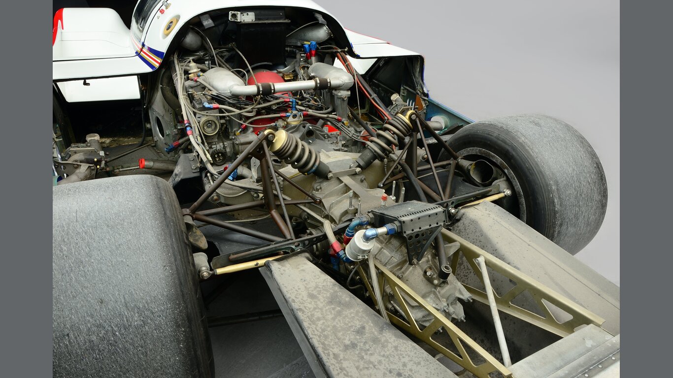 Il motore della Porsche 956, evoluzione di quello montato sulla 936. Credit: media.porsche.com
