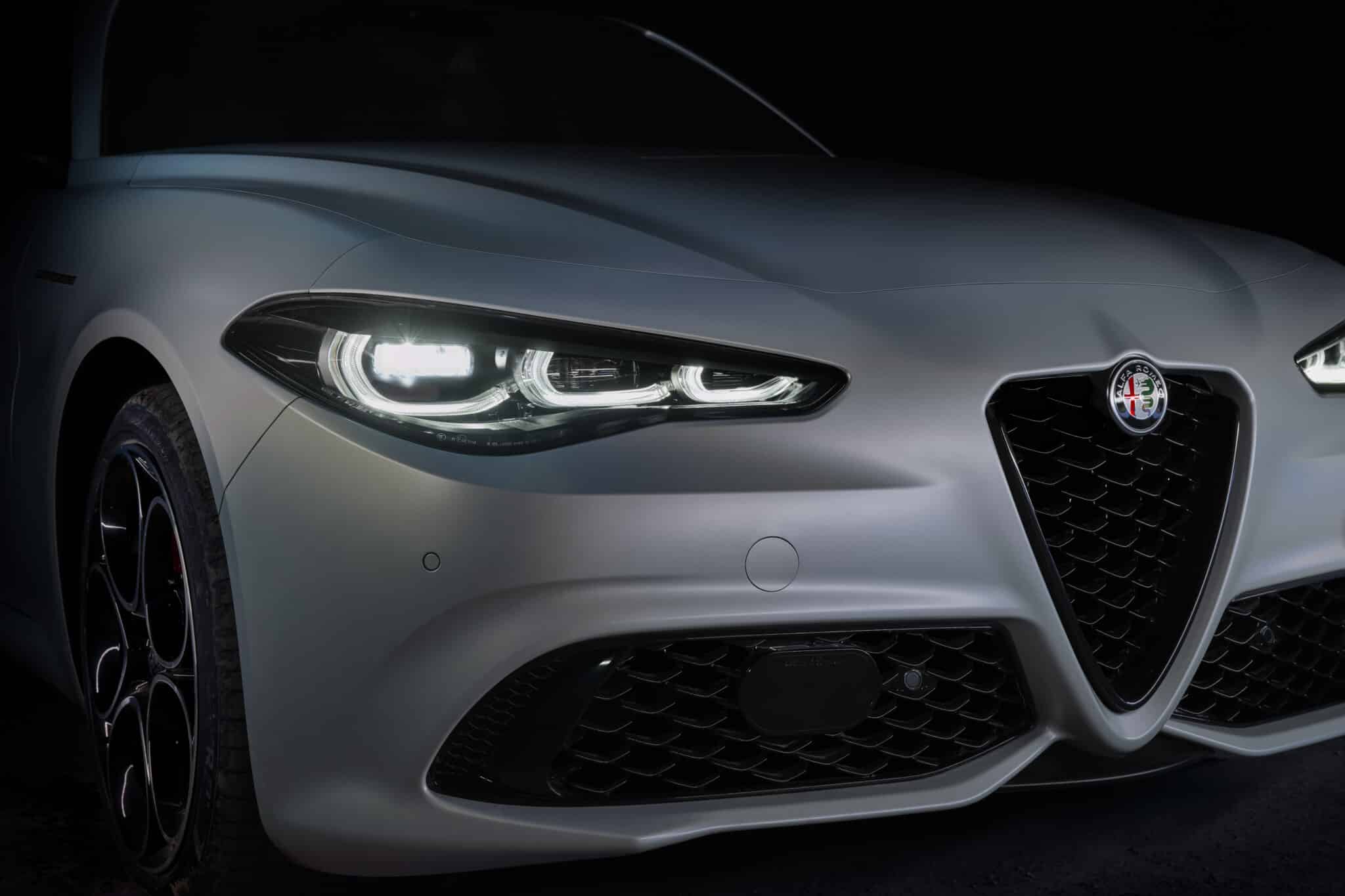 Alfa Romeo Giulia e Stelvio: arriva il restyling 2023 con fari a LED e più tecnologia