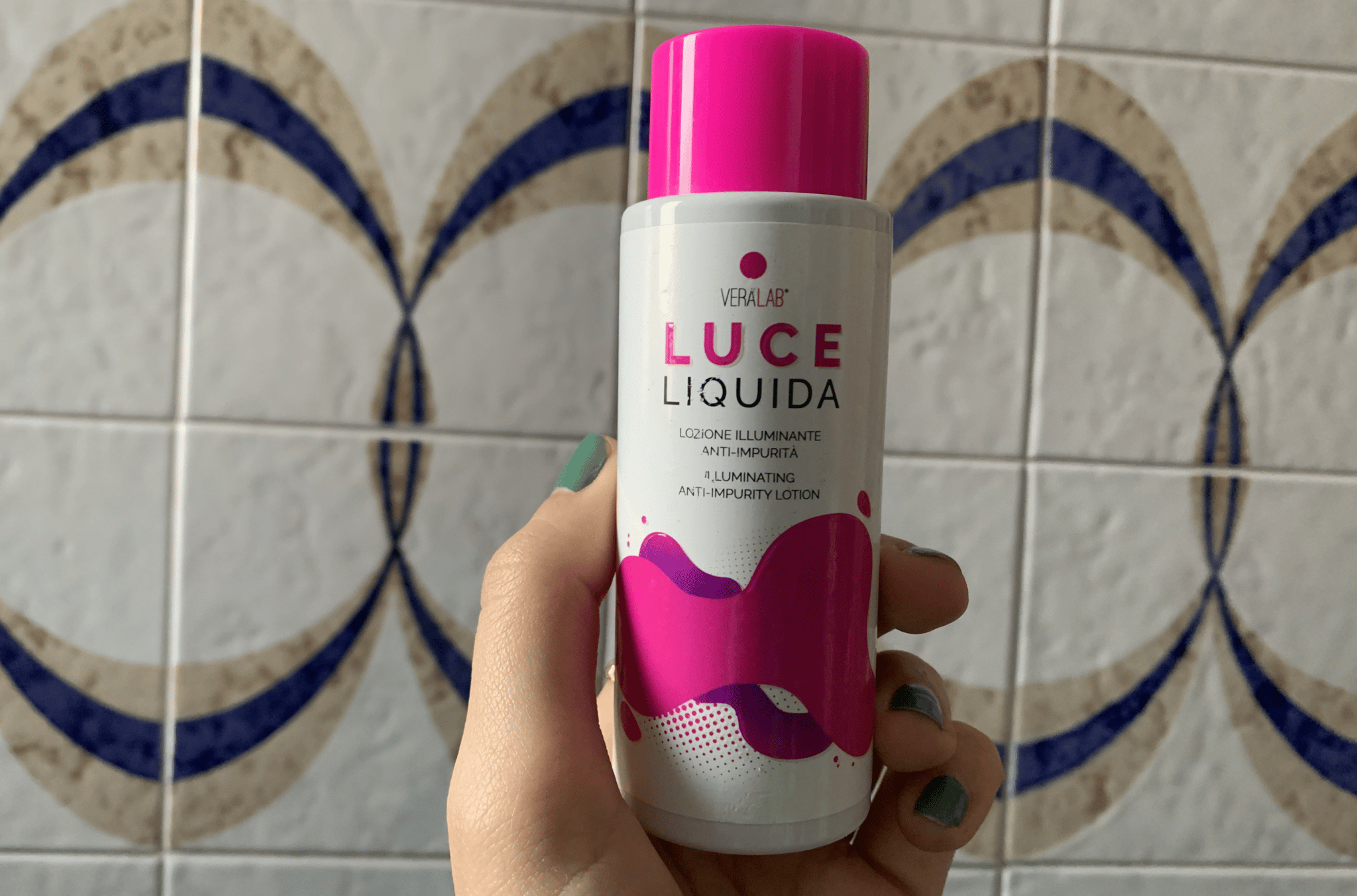 Uno dei best seller di VeraLab: la luce liquida.