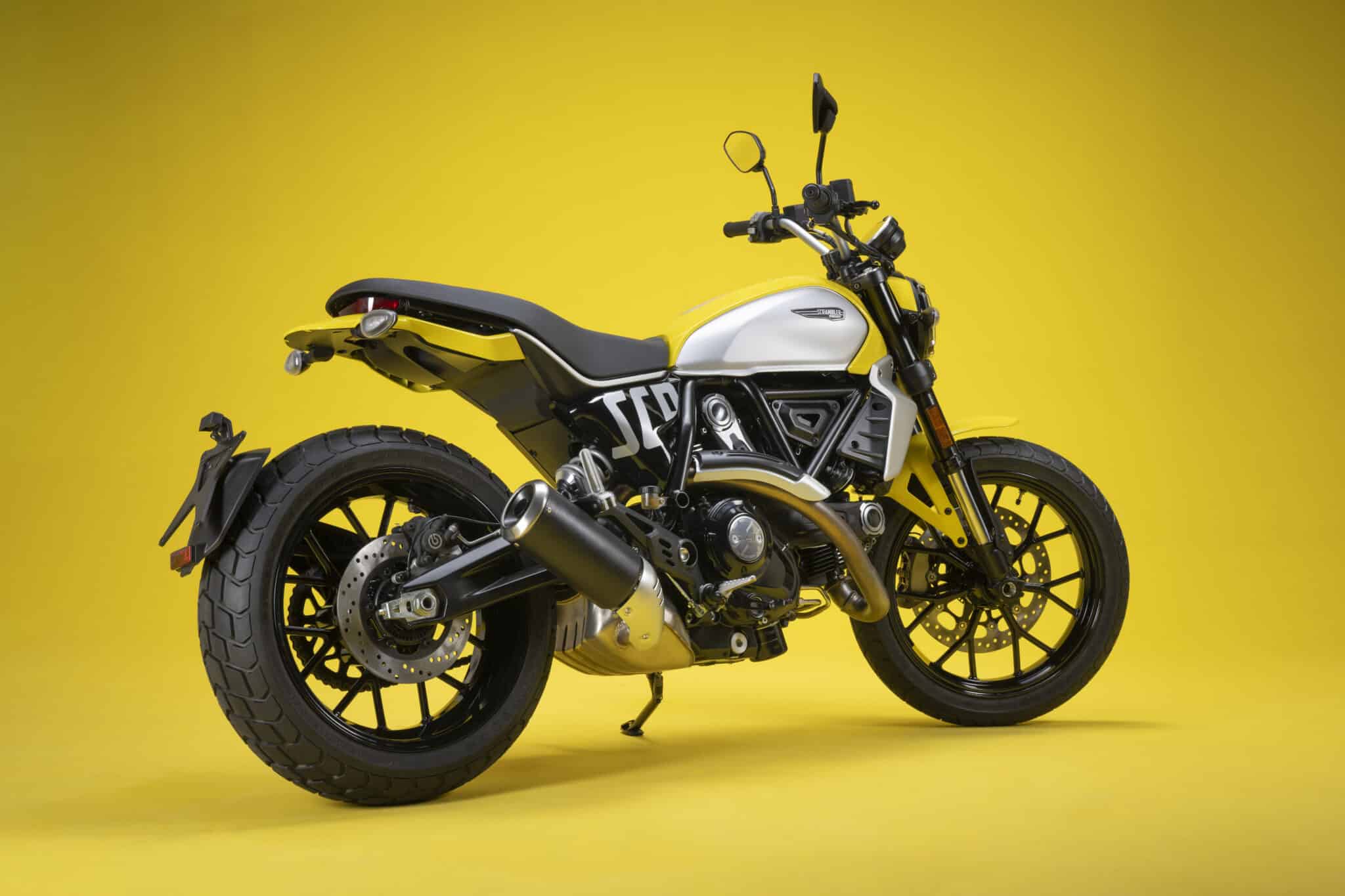Ducati Scrambler 2023 all'EICMA 2022: 3 versioni, Full Throttle, Icon e Nightshift