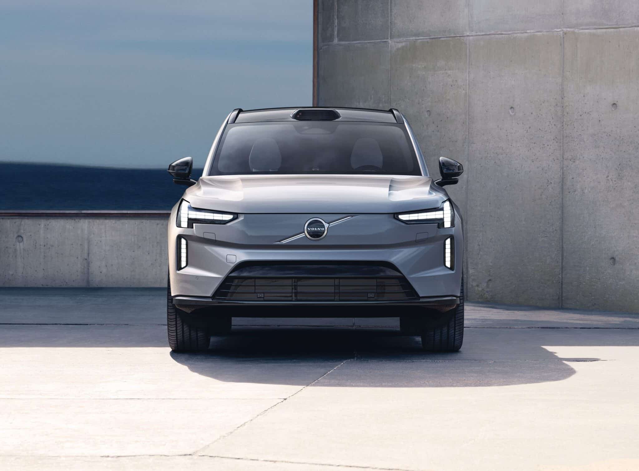 Volvo EX90