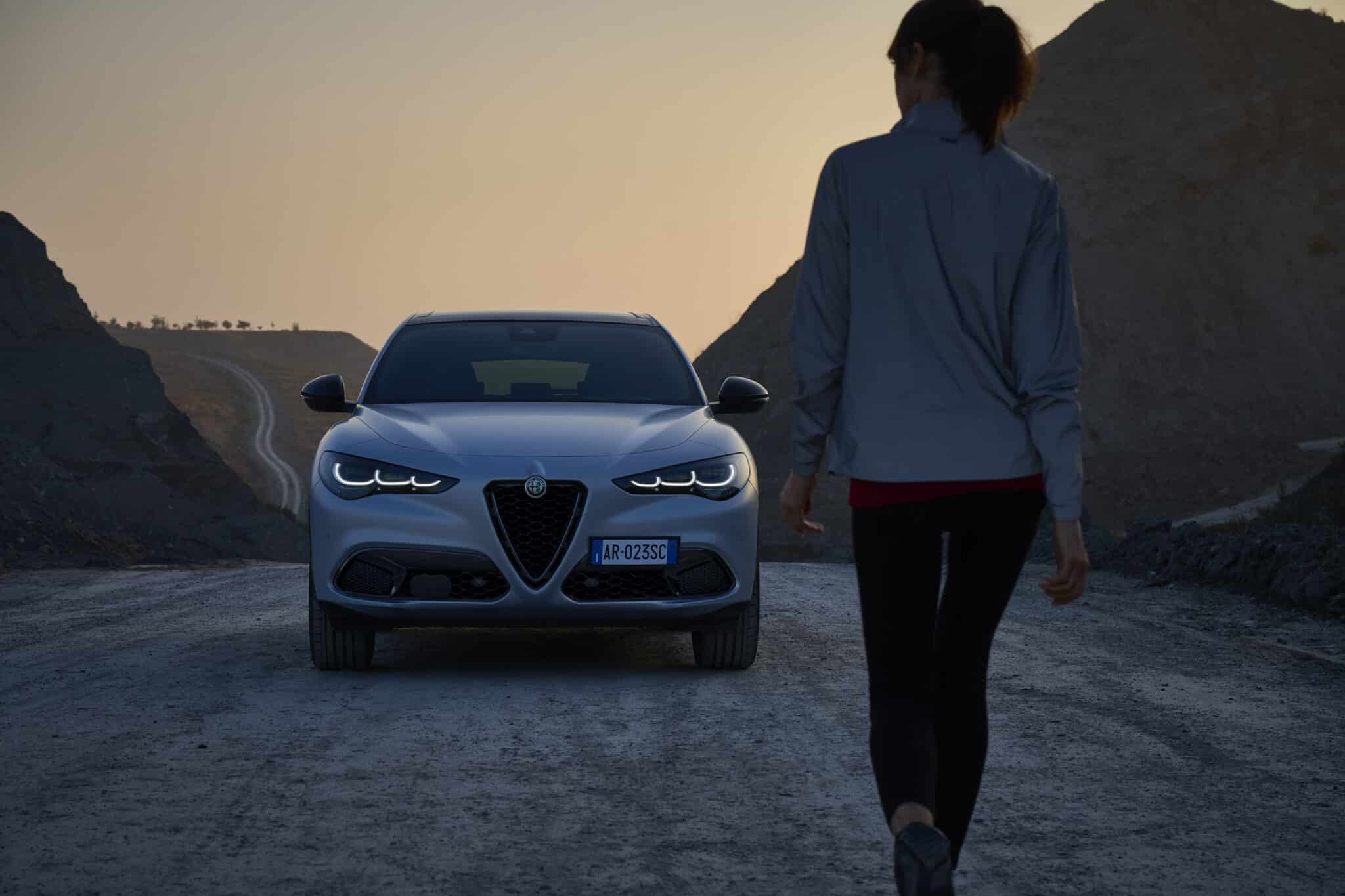 Alfa Romeo Giulia e Stelvio: arriva il restyling 2023 con fari a LED e più tecnologia