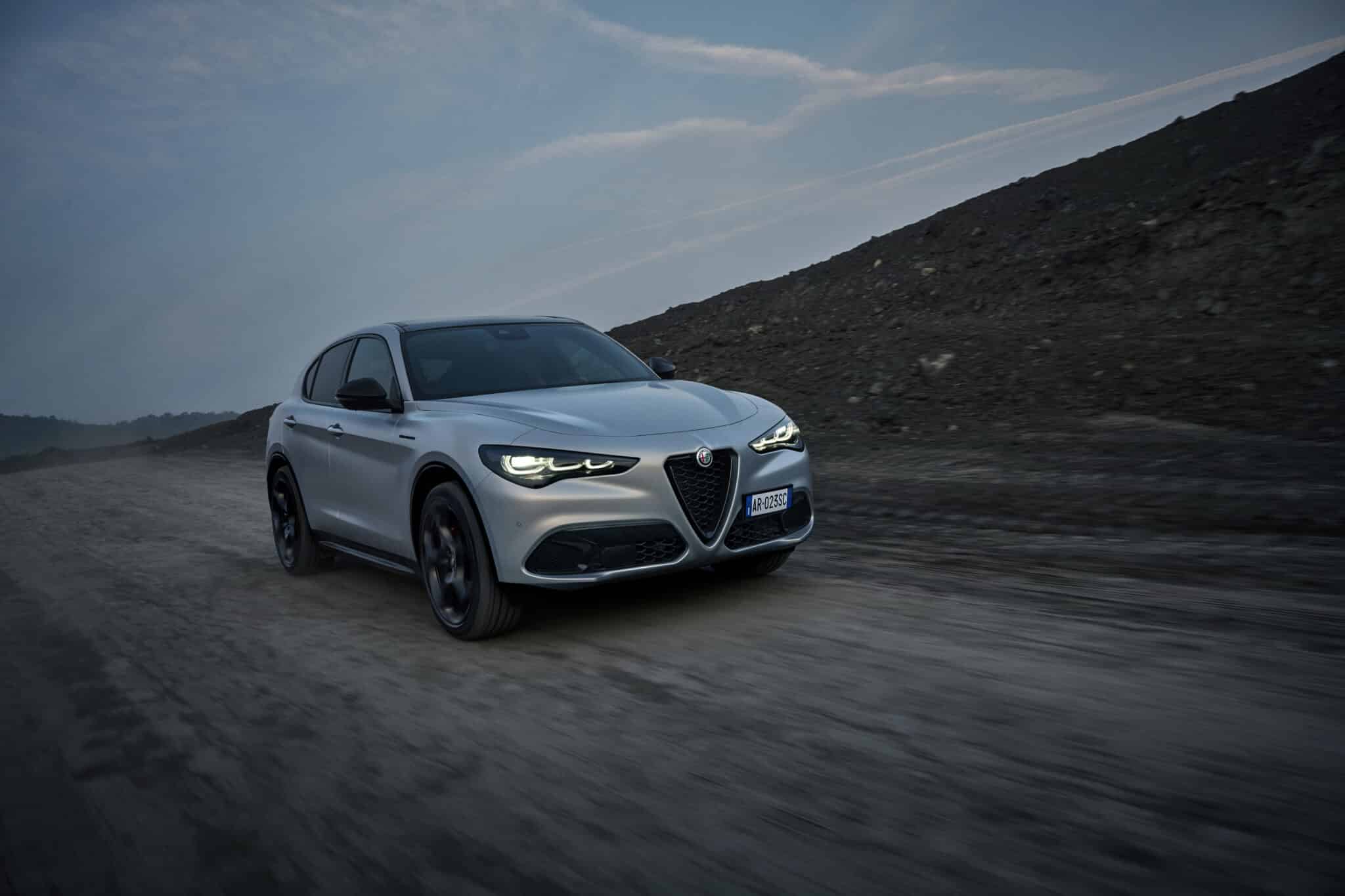 Alfa Romeo Stelvio - Crediti foto: Alfa Romeo