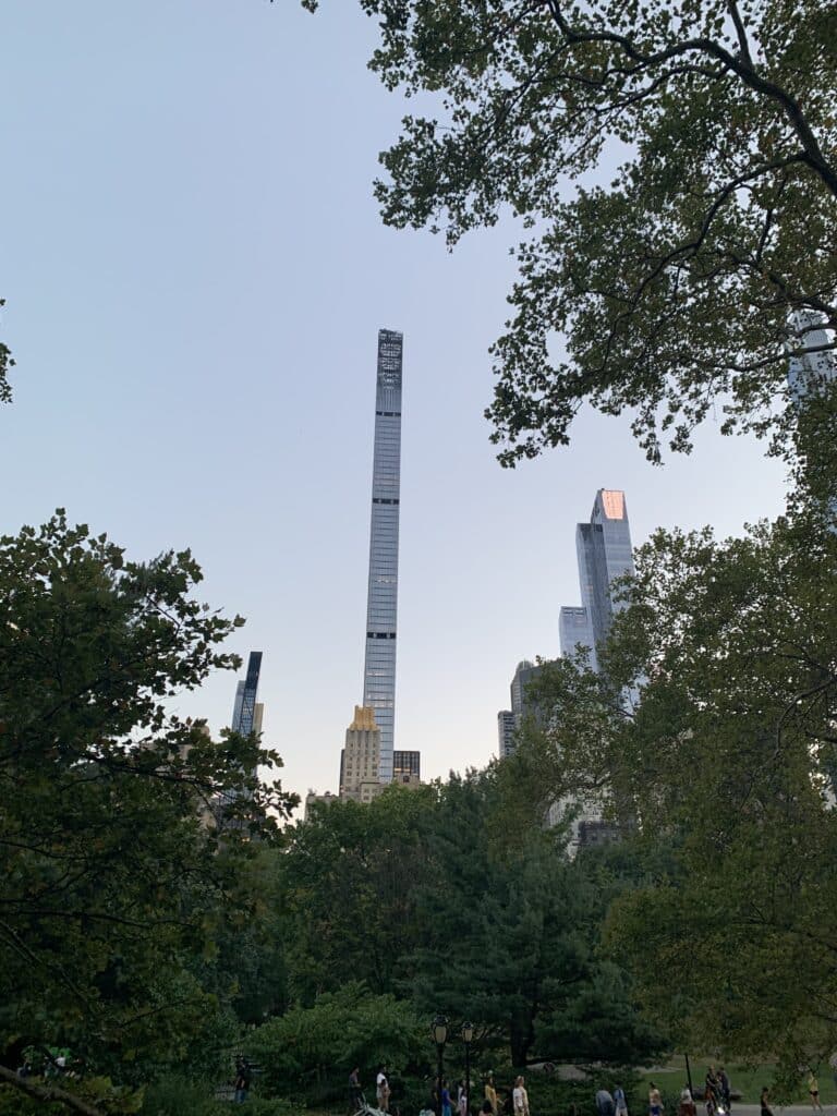 Il grattacielo più sottile al mondo si trova a New York City