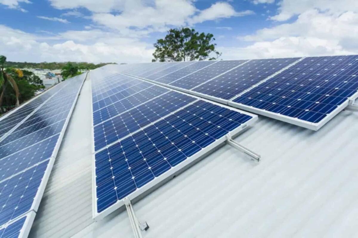 Celle fotovoltaiche: nuovi materiali le renderanno più efficienti - DepositPhotos