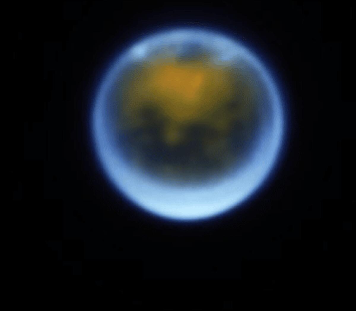 Nuvole su Titano, James Webb ne fotografa l'atmosfera - 