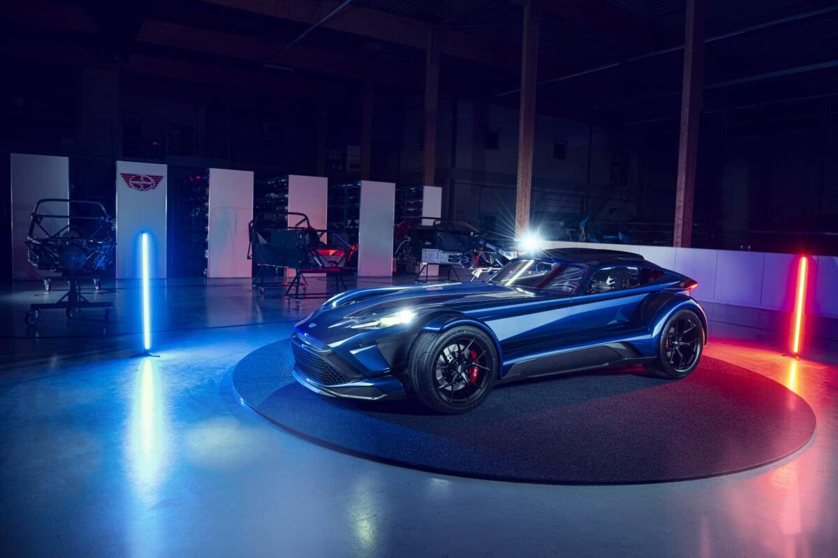 Donkervoort F22: la biposto che pesa 750 kg con motore Audi da 500 CV - 