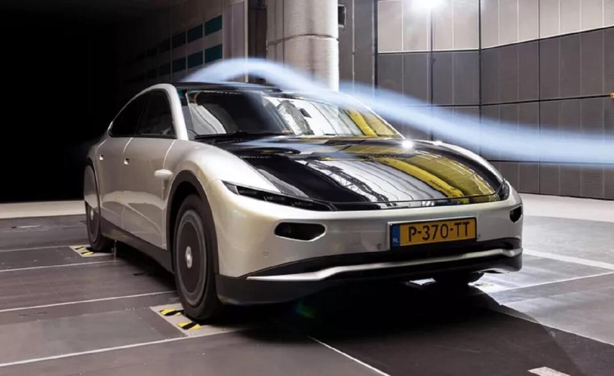 Lightyear 0: iniziata la produzione della prima auto ad energia solare al mondo - 