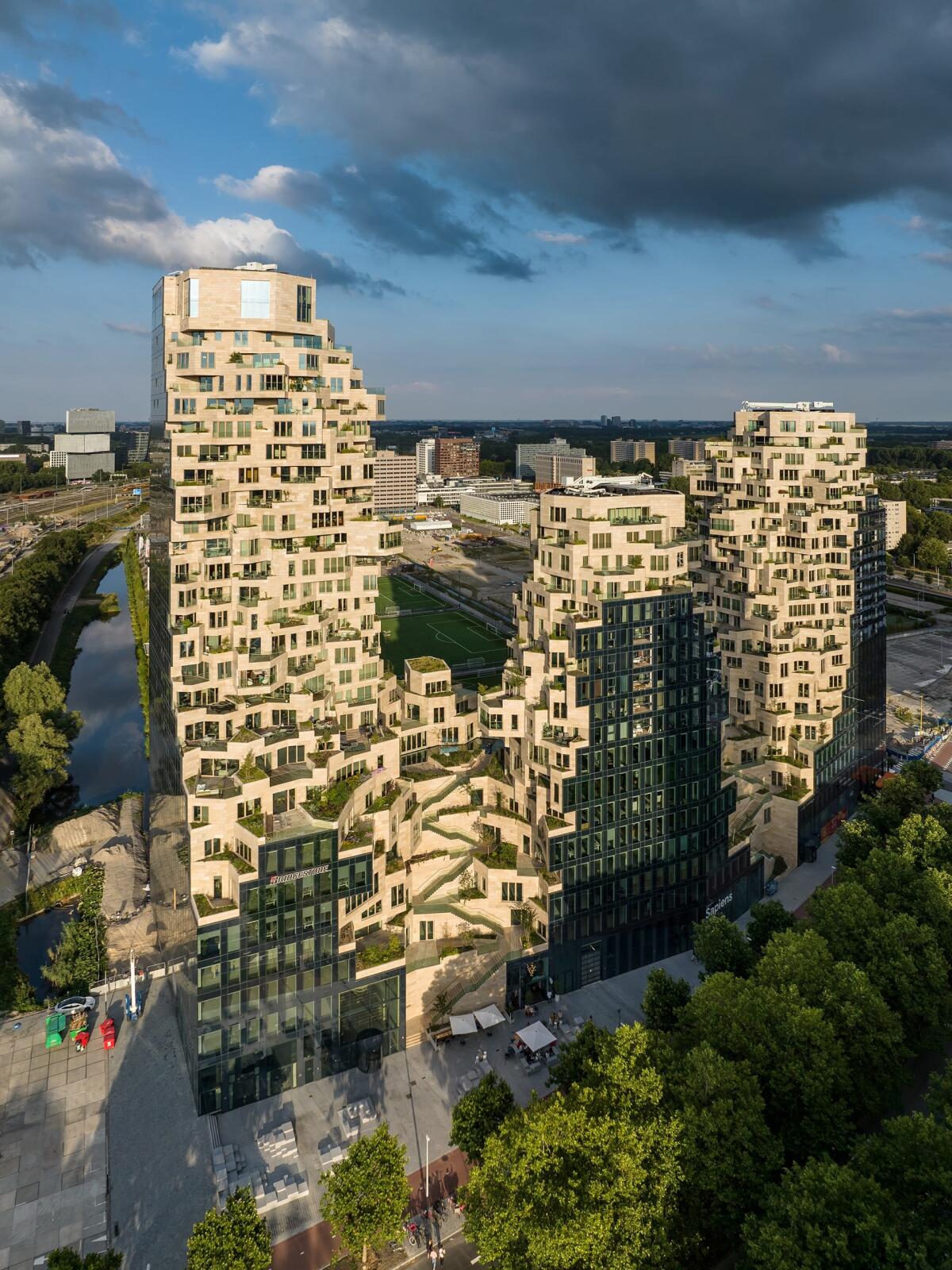 Considerato il grattacielo più bello al mondo, “Valley” ad Amsterdam - 
