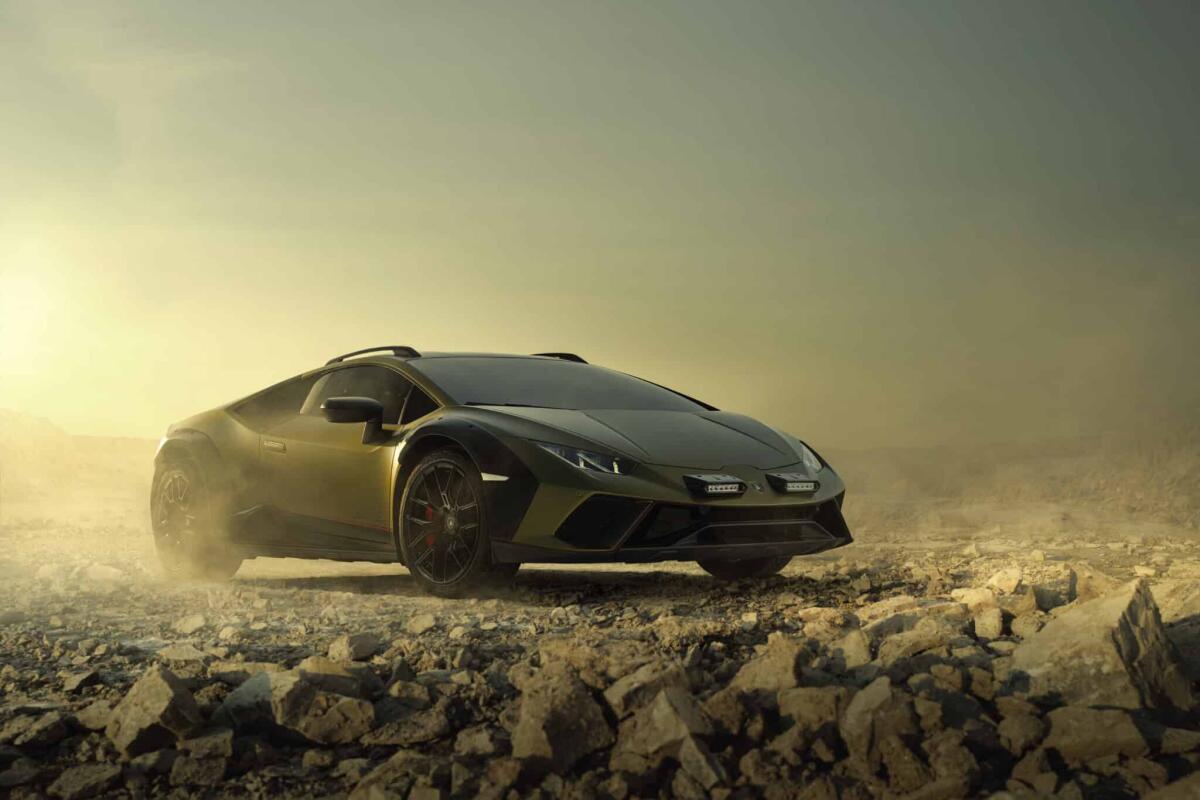 Lamborghini Huracan Sterrato: V10 da 610 CV per l'off-road - 