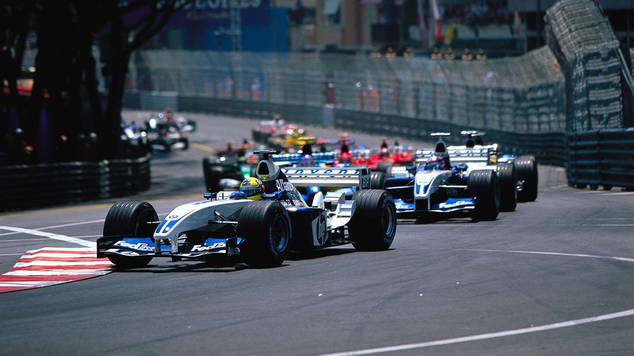 Le Williams BMW FW25 in testa al GP di Monaco 2003. Credit: goodwood.com