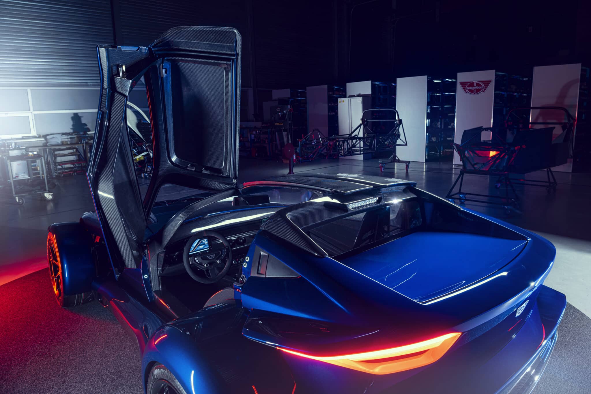 Donkervoort F22: la biposto che pesa 750 kg con motore Audi da 500 CV