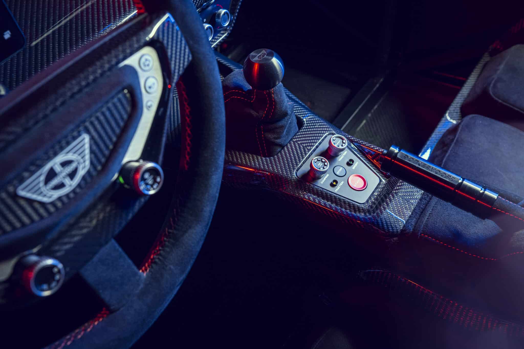 Donkervoort F22: la biposto che pesa 750 kg con motore Audi da 500 CV