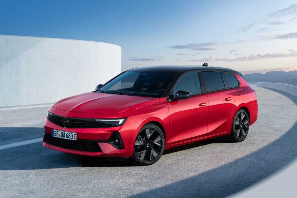 Opel Astra: presentata la nuova variante elettrica
