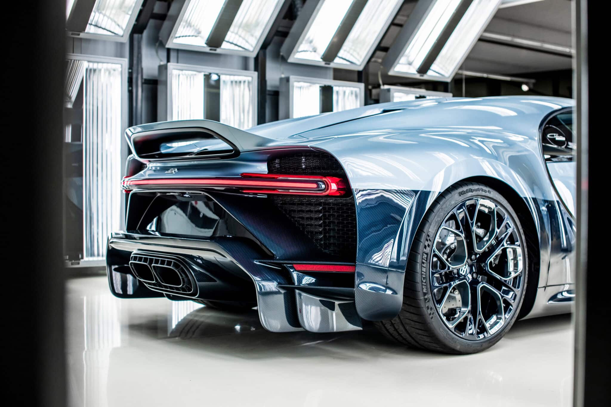 Bugatti Chiron Profilée: presentato un nuovo esemplare unico che andrà all'asta