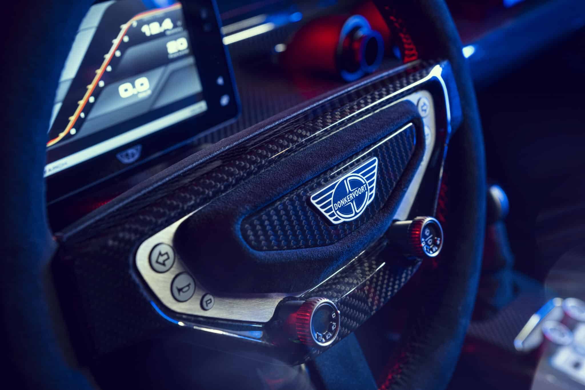 Donkervoort F22: la biposto che pesa 750 kg con motore Audi da 500 CV