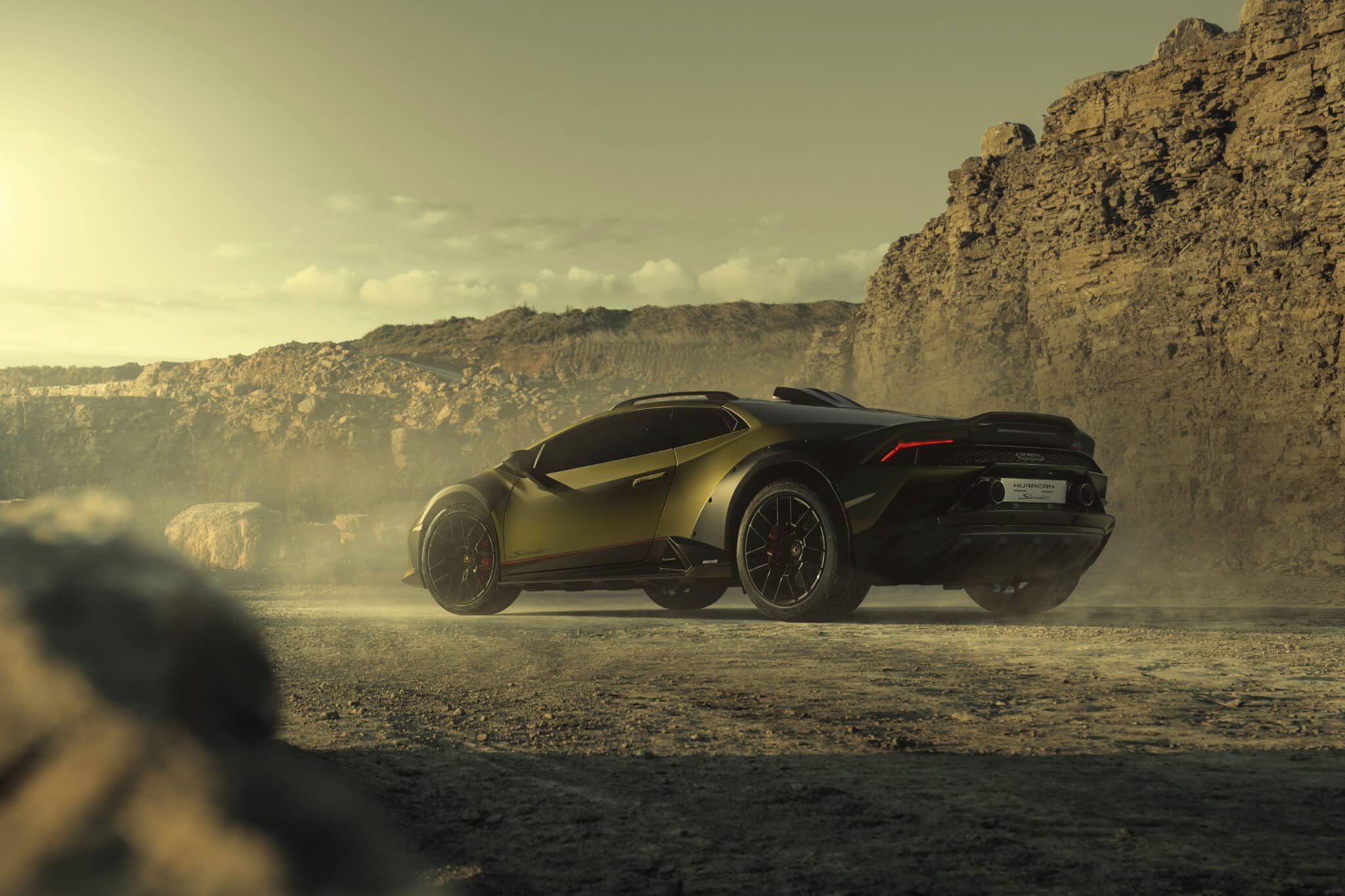 Lamborghini Huracan Sterrato: V10 da 610 CV per l'off-road