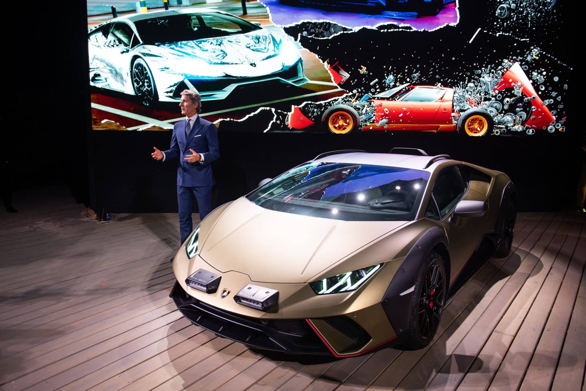 Lamborghini Huracan Sterrato: V10 da 610 CV per l'off-road