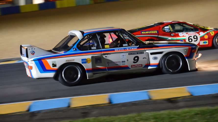 La BMW 3.0 CSL degli anni '70. Credit: bmw-motorsport.com