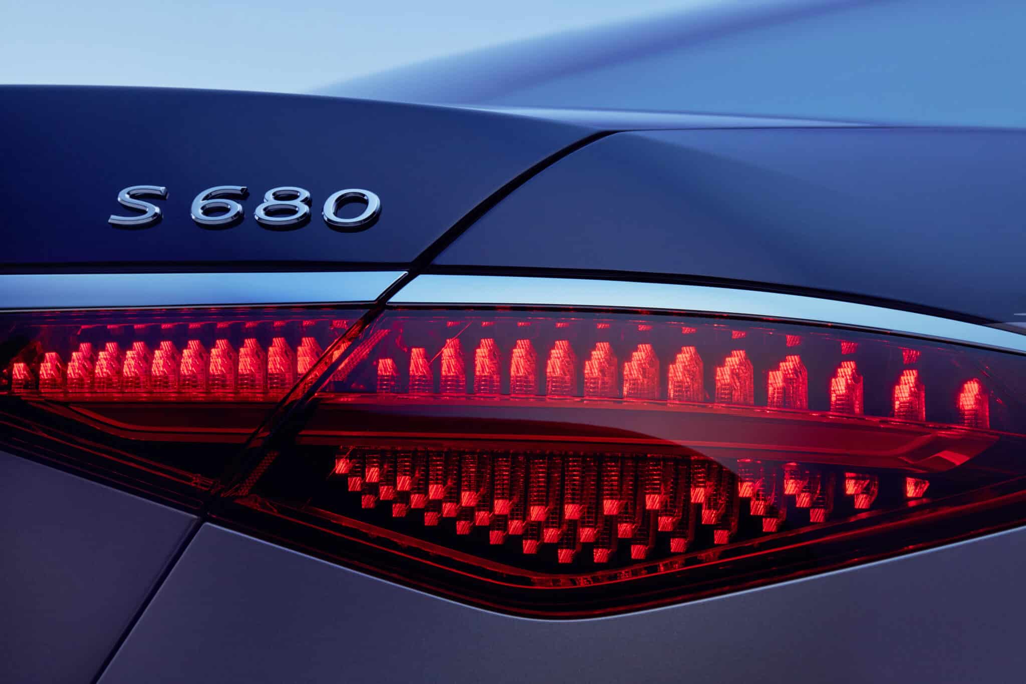 Mercedes-Maybach S680 Haute Voiture: versione da collezione dedicata all'alta moda