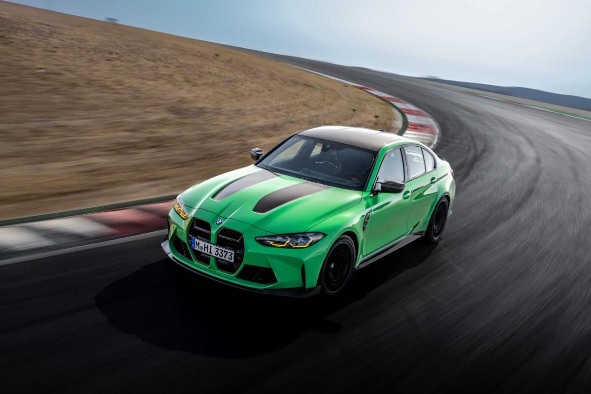 BMW M3 CS 2023: arriva la nuova serie speciale della berlina bavarese - 