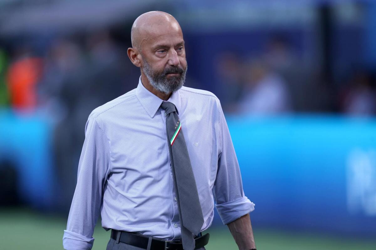 Tumore al pancreas: che cos'è la malattia di Gianluca Vialli - Bologna, Italy. 4 Julne 2022. Gianluca Vialli of Italy  during the Uefa Nations League Group C match between Italy and Germany.