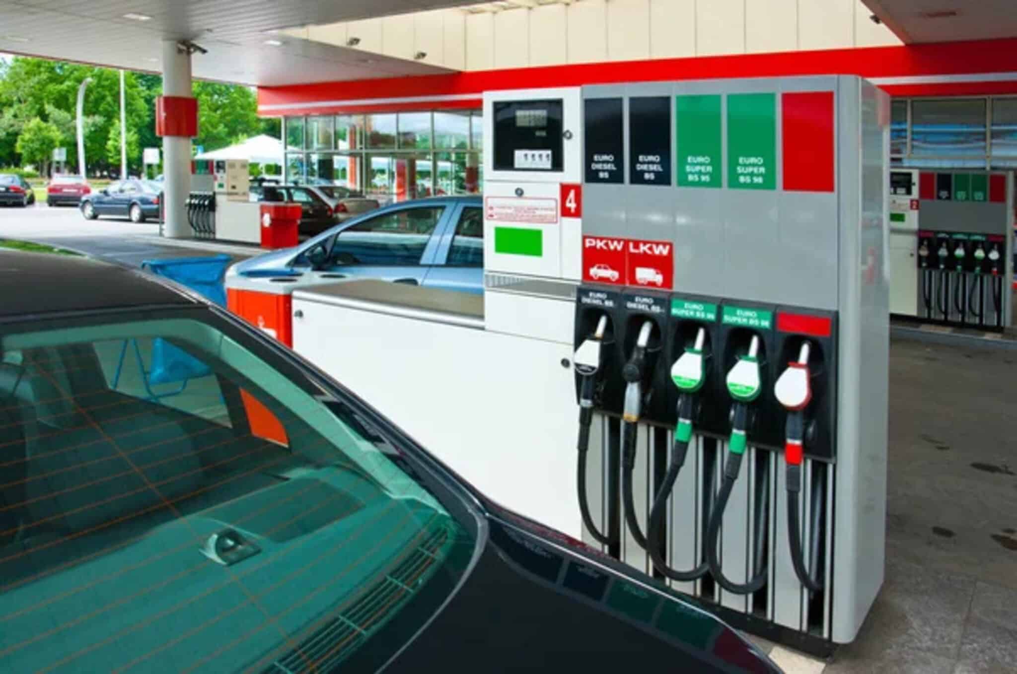 Rincaro carburante: aggiornamenti, prezzi e come risparmiare