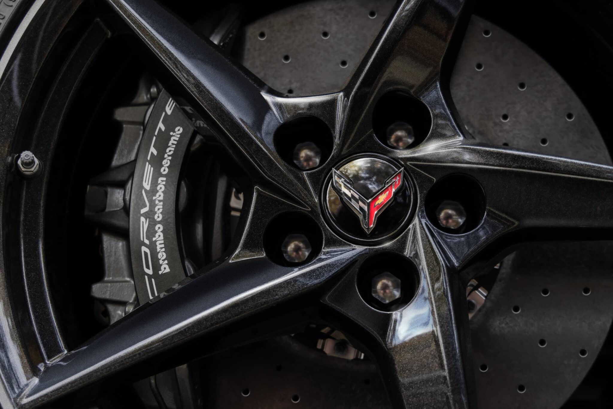 Chevrolet Corvette C8 E-Ray AWD: ecco la prima Corvette ibrida e con trazione integrale