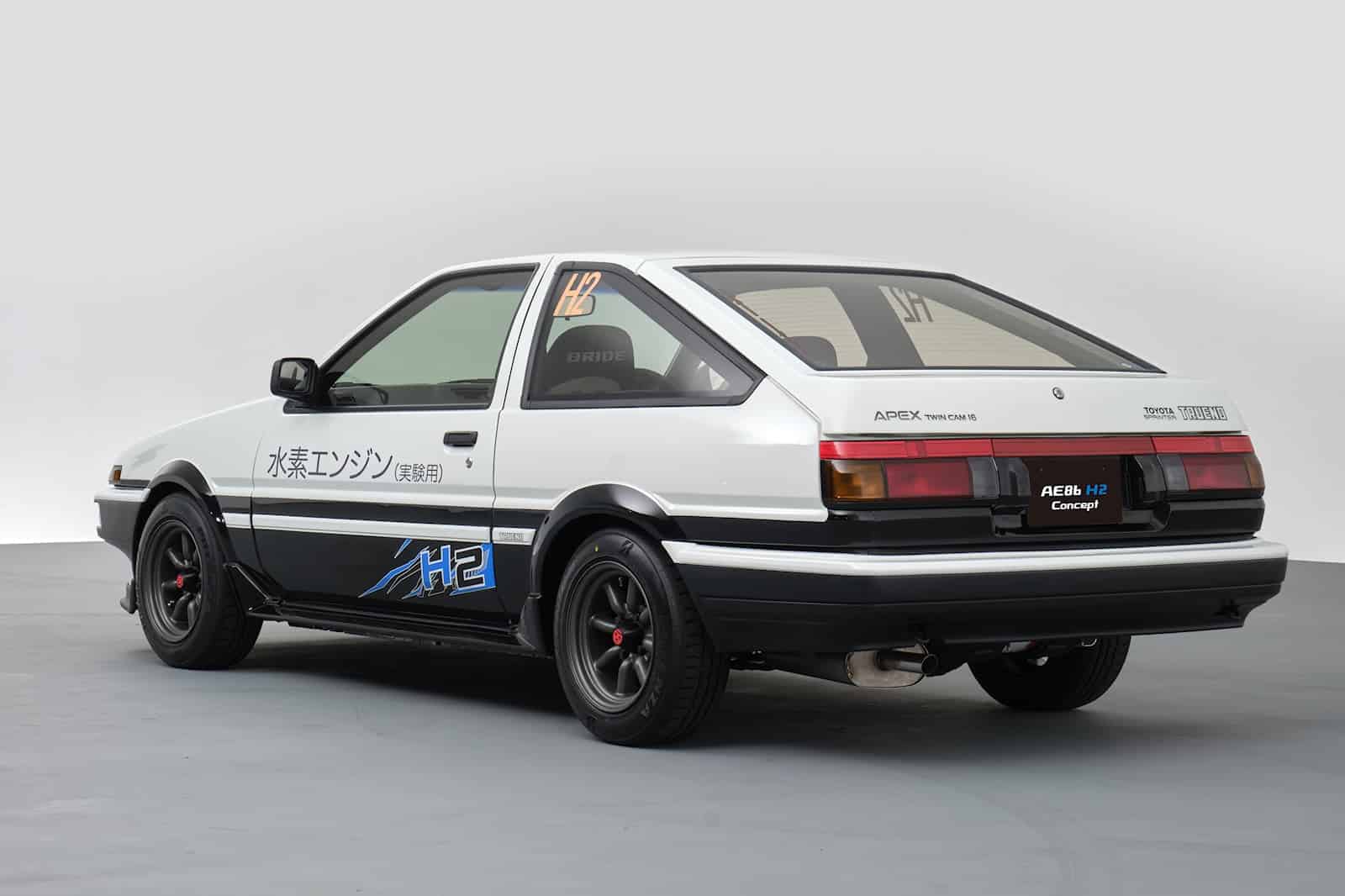 Toyota AE86: debuttano le versioni a combustione di idrogeno ed elettrica