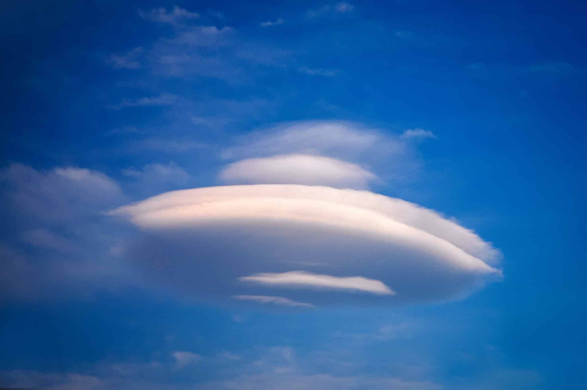 Eempio di nube a forma di UFO