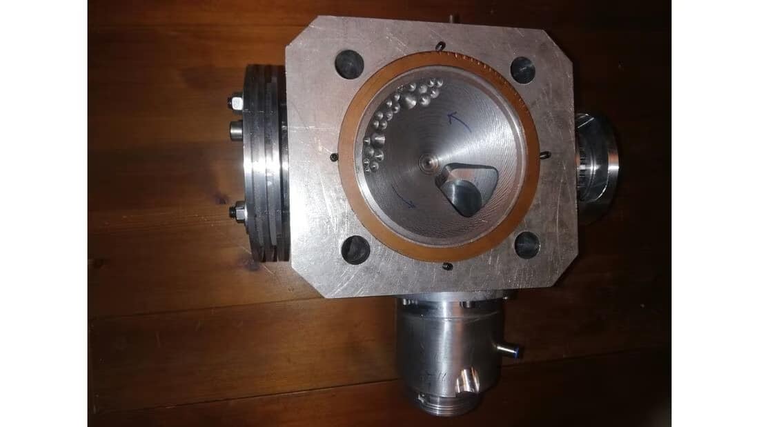 Valvola rotativa azionata da cinghia
