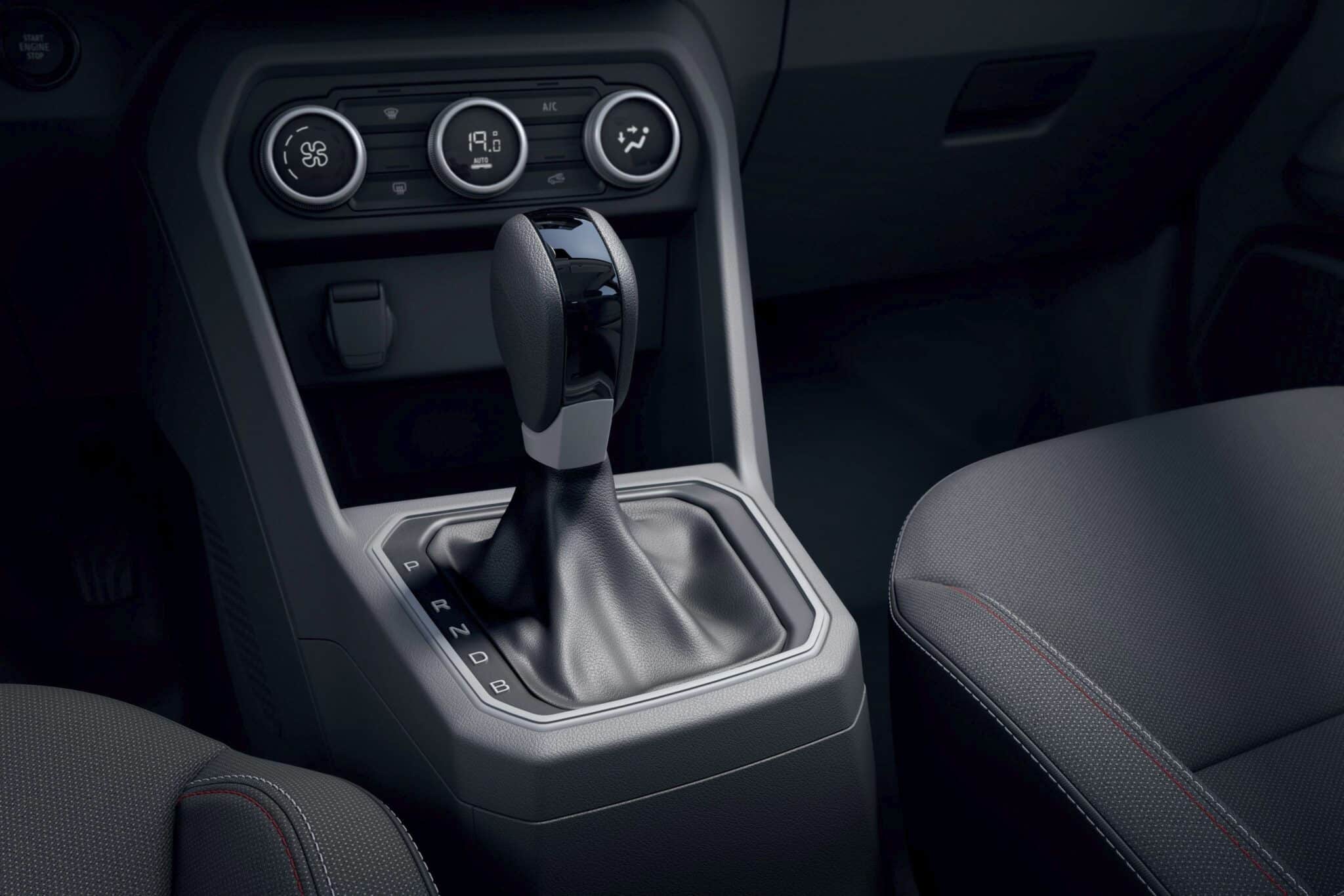 Dacia Jogger Hybrid 140 debutta sul mercato italiano
