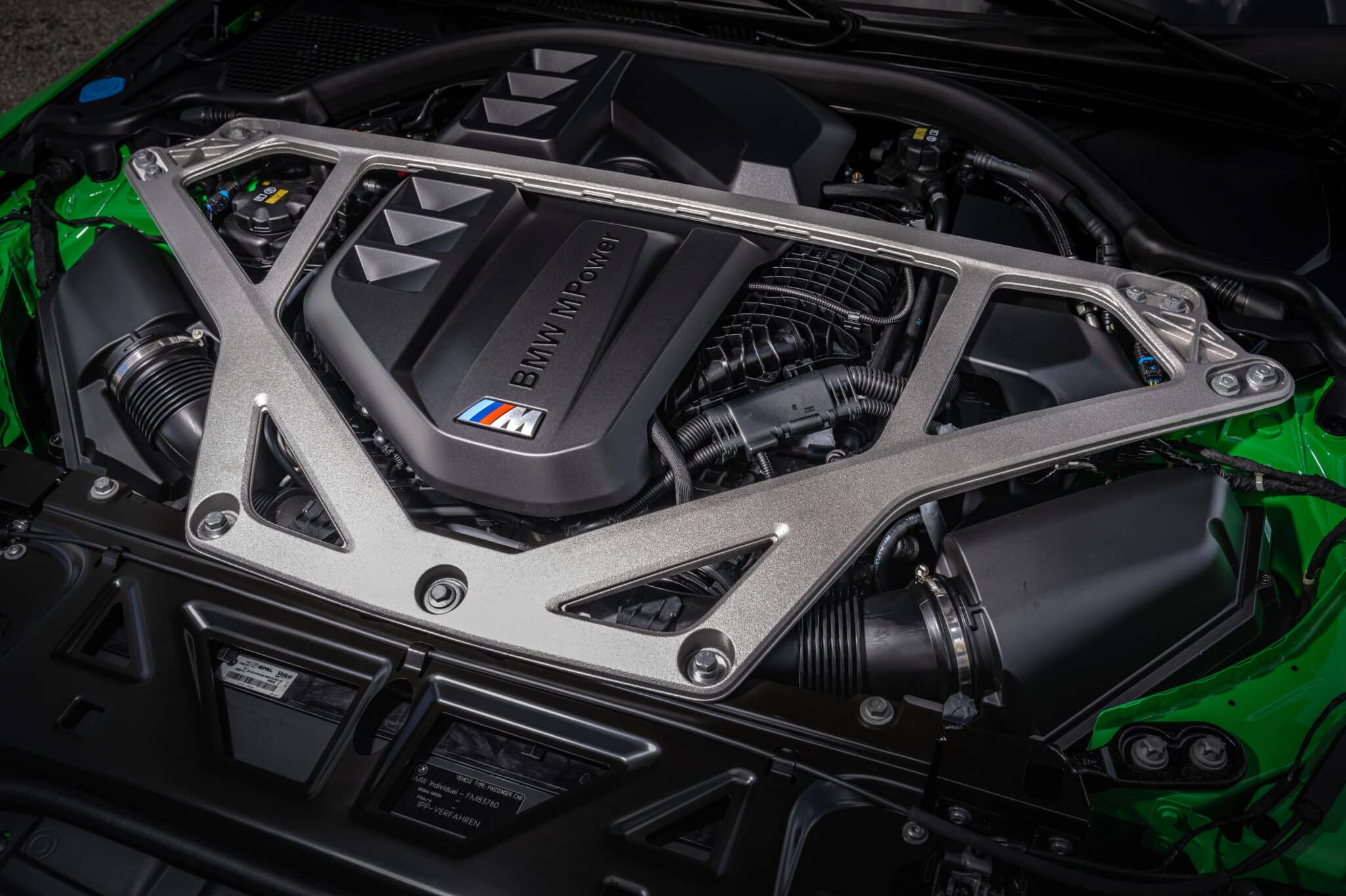 Il sei cilindri della BMW M3 CS, collocato trasversalmente