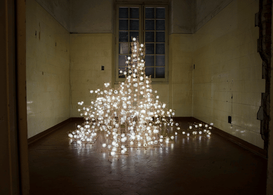 Fragile Future. Credits: Studio Drift