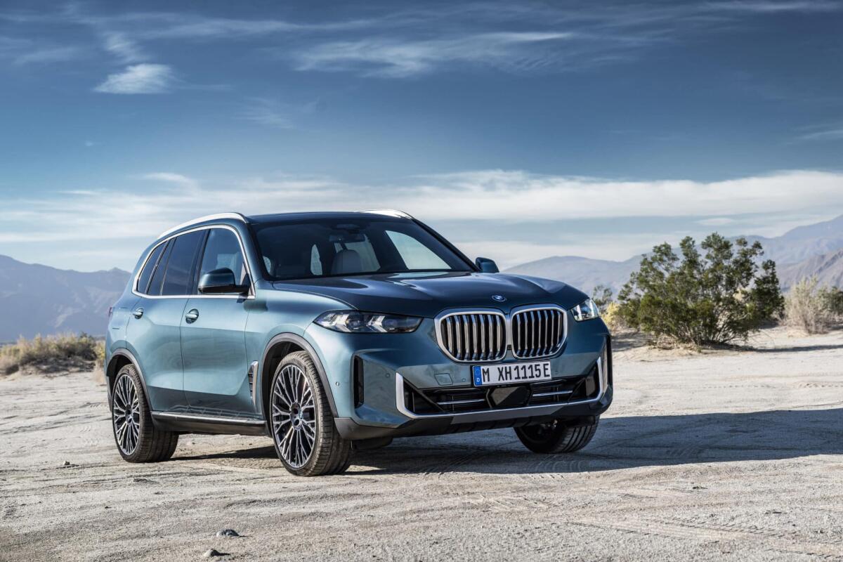 BMW X5 2023: listino prezzi e novità - 