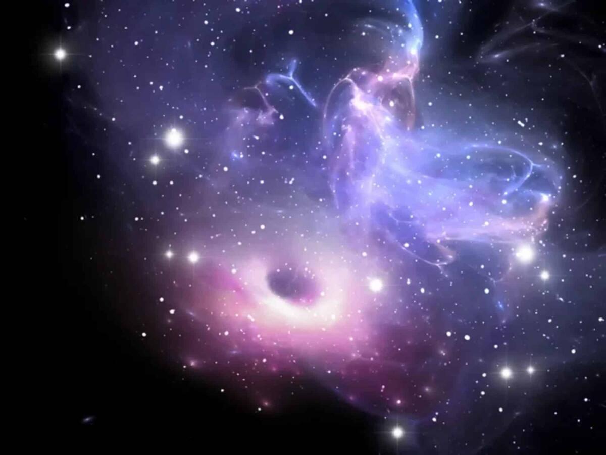 Buco nero fugge dalla sua galassia: di cosa si tratta e cosa è successo - 