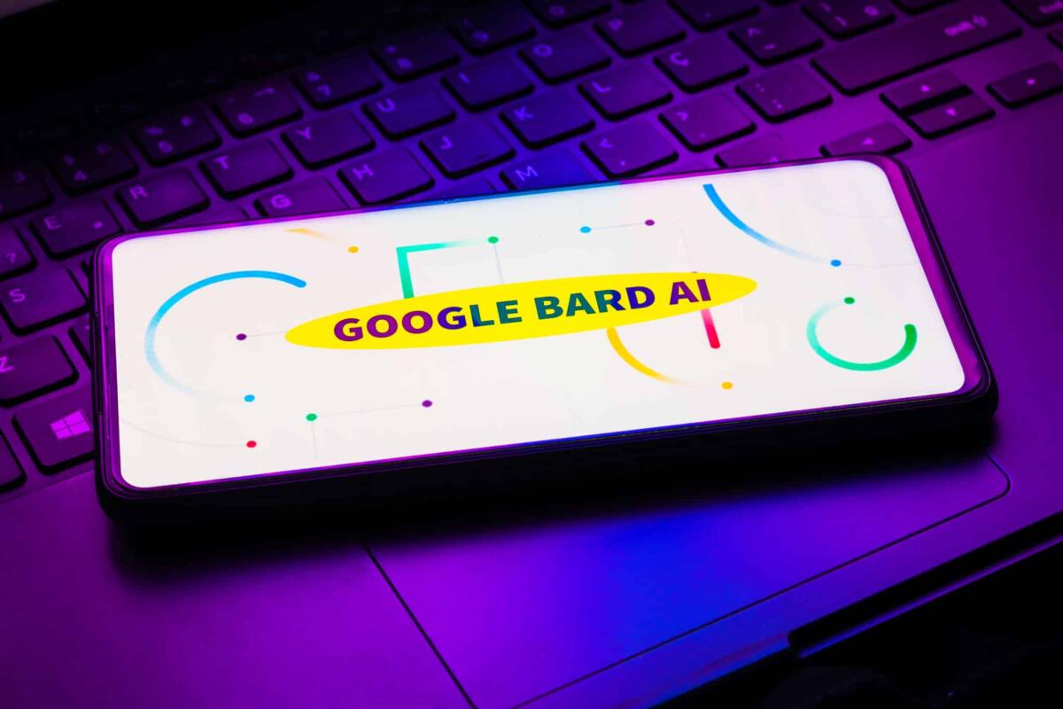 Google Bard: l'intelligenza artificiale di Mountain View - February 9, 2023, Brazil. In this photo illustration, the Google Bard AI logo is displayed on a smartphone screen