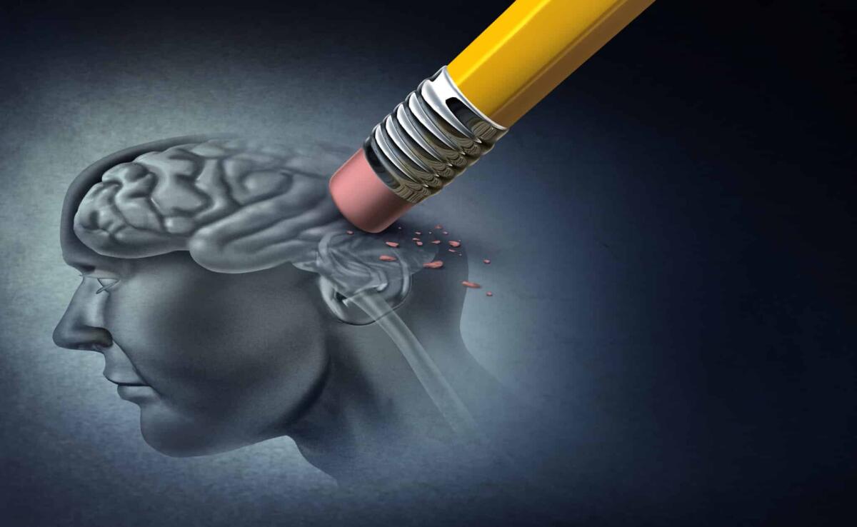 Alzheimer: il caso più giovane mai diagnosticato - Concept of memory loss and dementia disease and losing brain function memories as an alzheimers health symbol of neurology and mental problems with 3D illustration elements.
